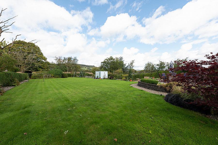 276 Upper Road