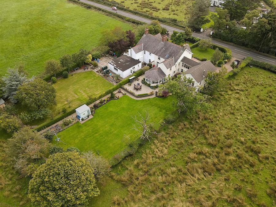 276 Upper Road