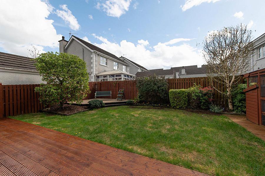 4 Gateside Manor
