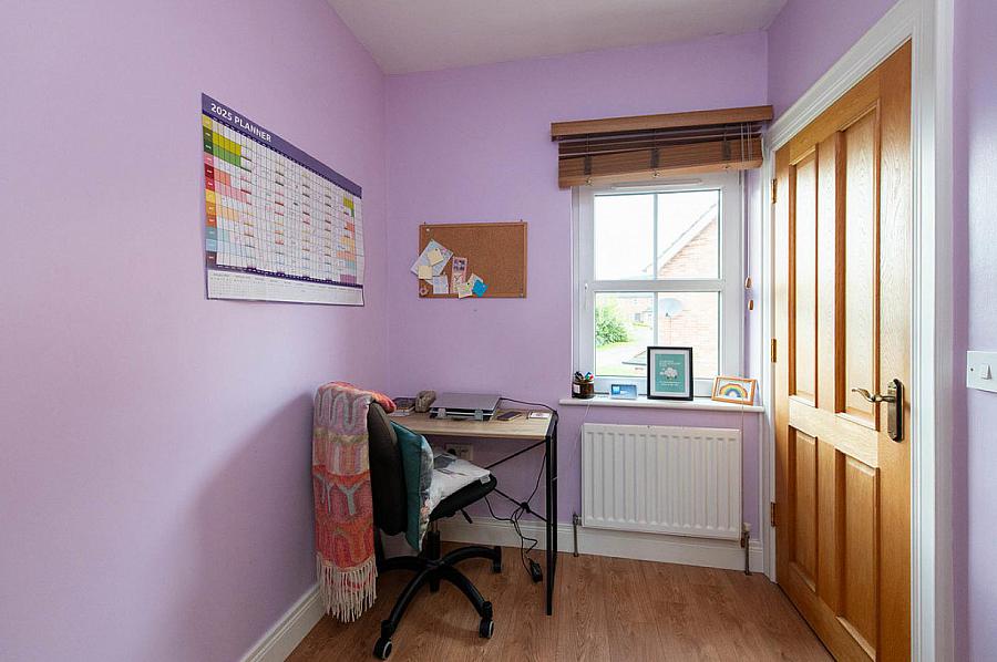 14 Farm Lodge Stables