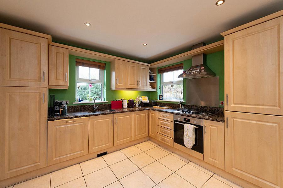 14 Farm Lodge Stables