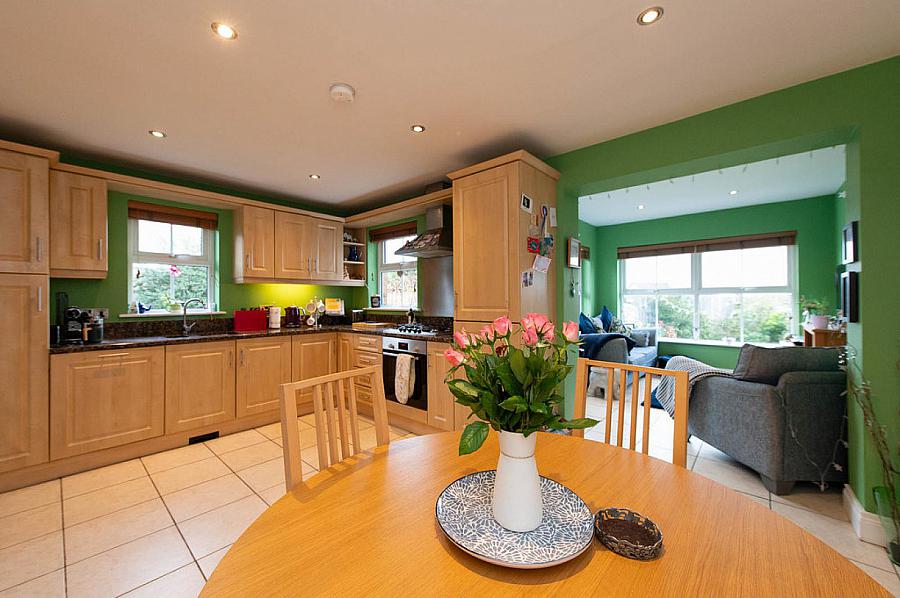 14 Farm Lodge Stables