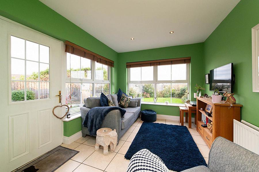 14 Farm Lodge Stables