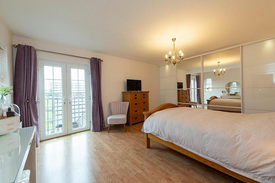 10 Millbank Road
