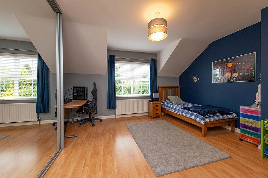 10 Millbank Road