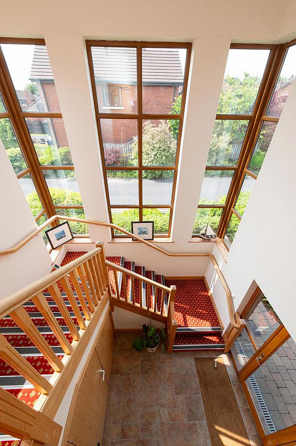 8 Spinnaker Court