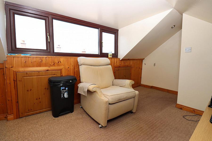 72 Ladbrook Drive