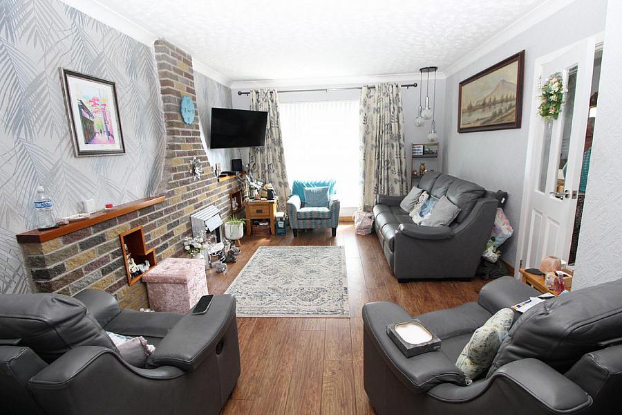 6 Archvale Park