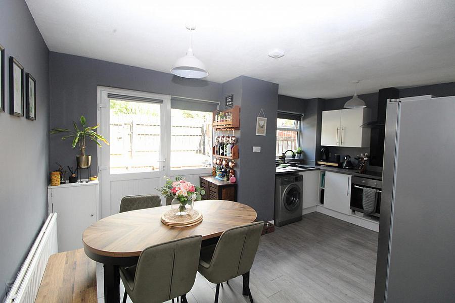 33 O'neill Road