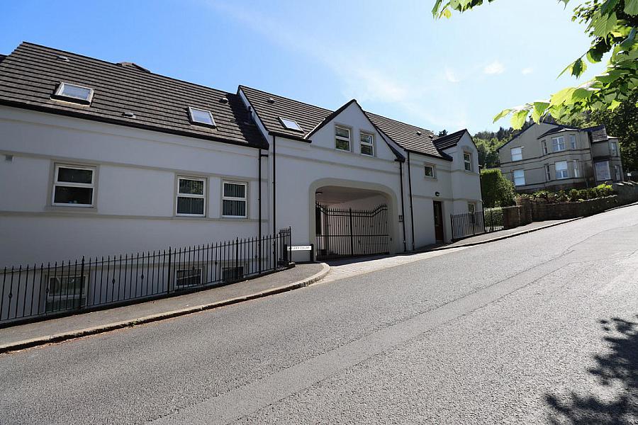 6 Apiary Court, king street, newcastle, BT33 0FB