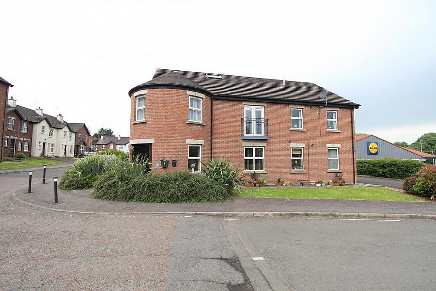 9 Sixmile Manor