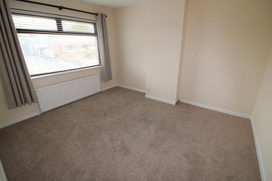 35 St Annes Crescent