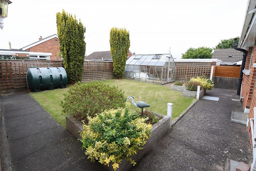 4 Carol Gardens