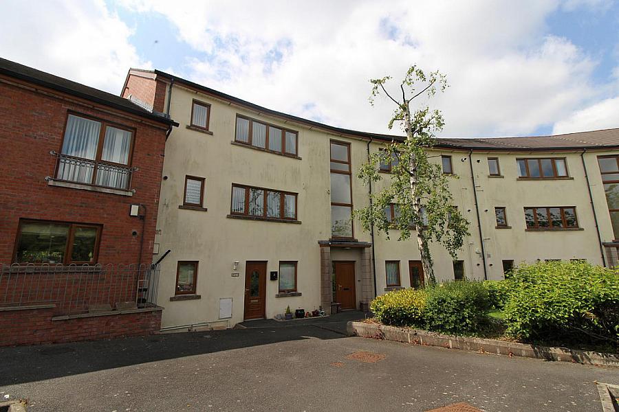 18 Ashgrove Lodge