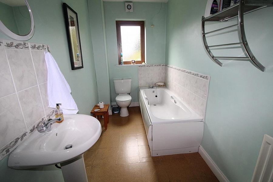 18 Ashgrove Lodge