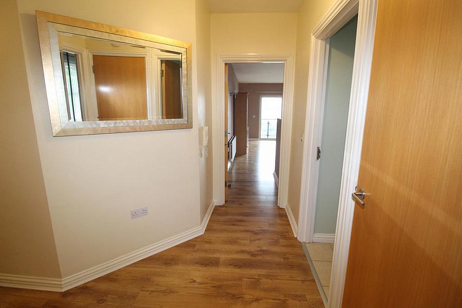 60 Northview