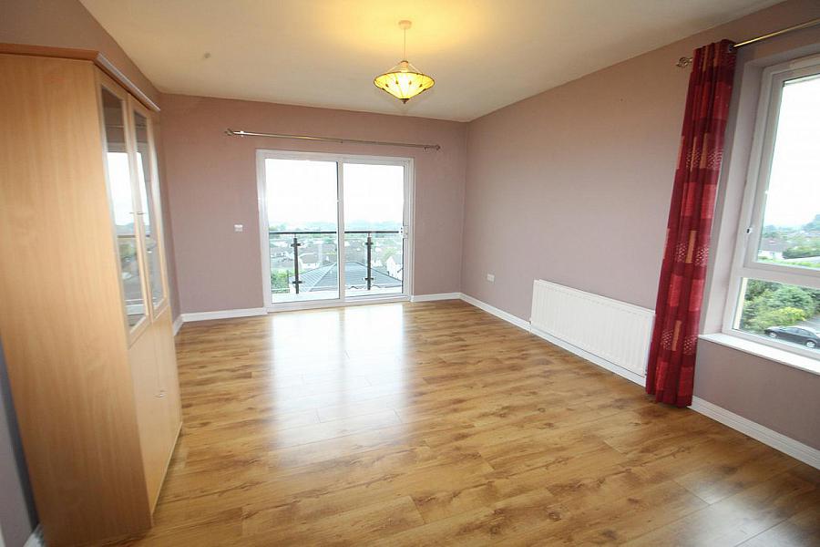 60 Northview