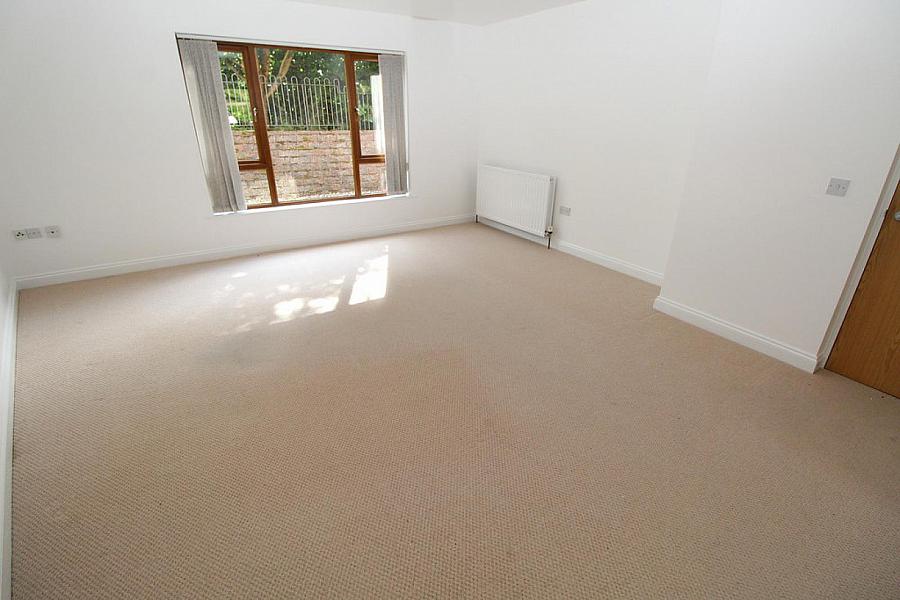 5 Ashgrove Lodge