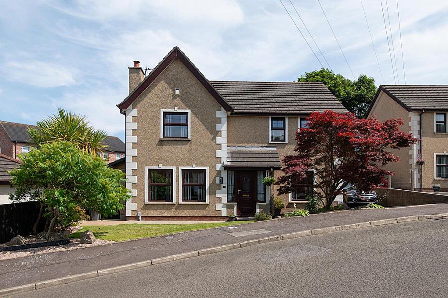 4 Elmwood Grove
