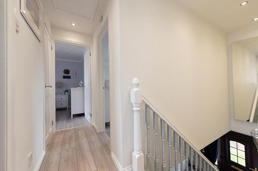 4 Elmwood Grove