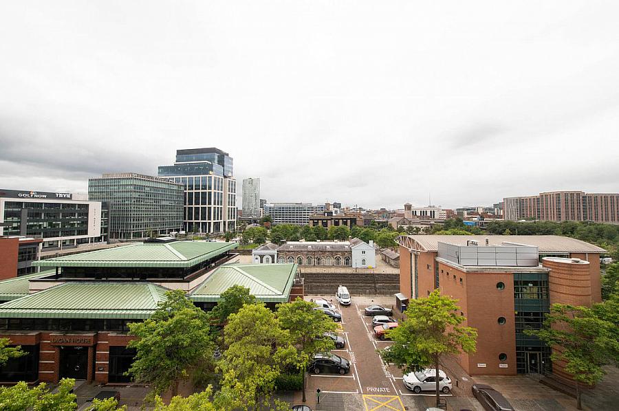 Apt 25 Clarendon Quay