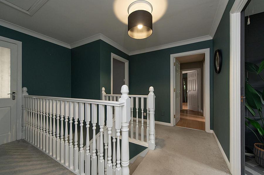 5 Oakwood