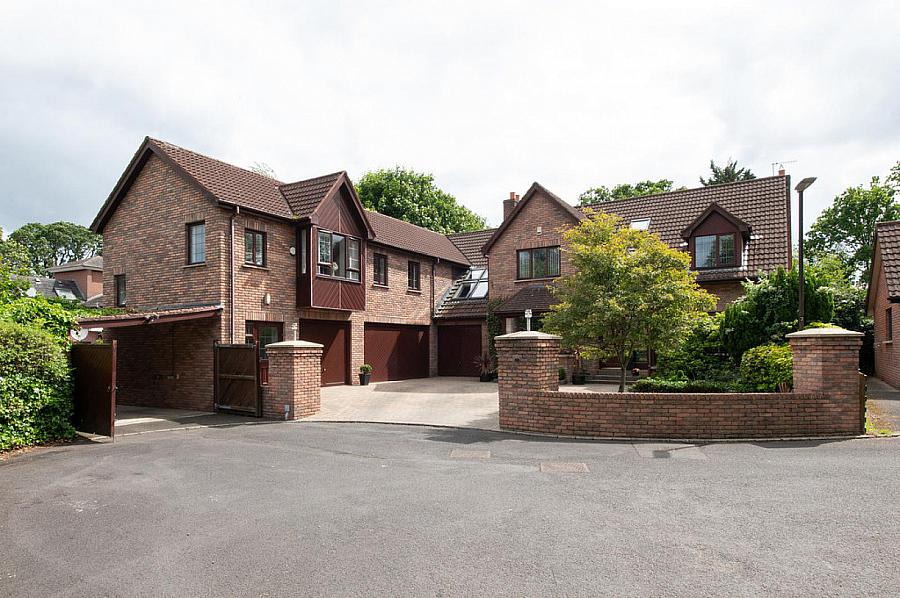5 Oakwood