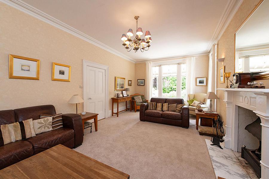 &quot;Latharna&quot;, 14 Lenamore Avenue