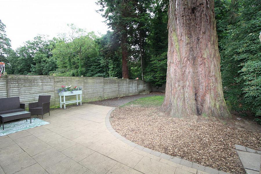 34 Glenavna Manor