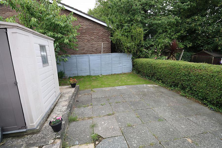 11 Graymount Crescent