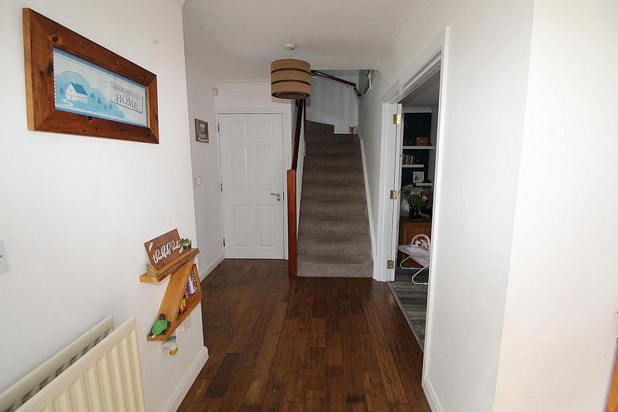 33 Fernridge Drive