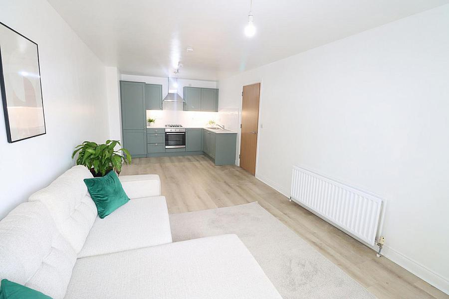 Apt 31, 9 Brown Square