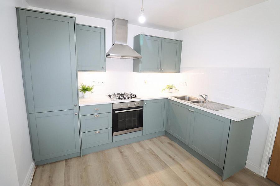 Apt 31, 9 Brown Square