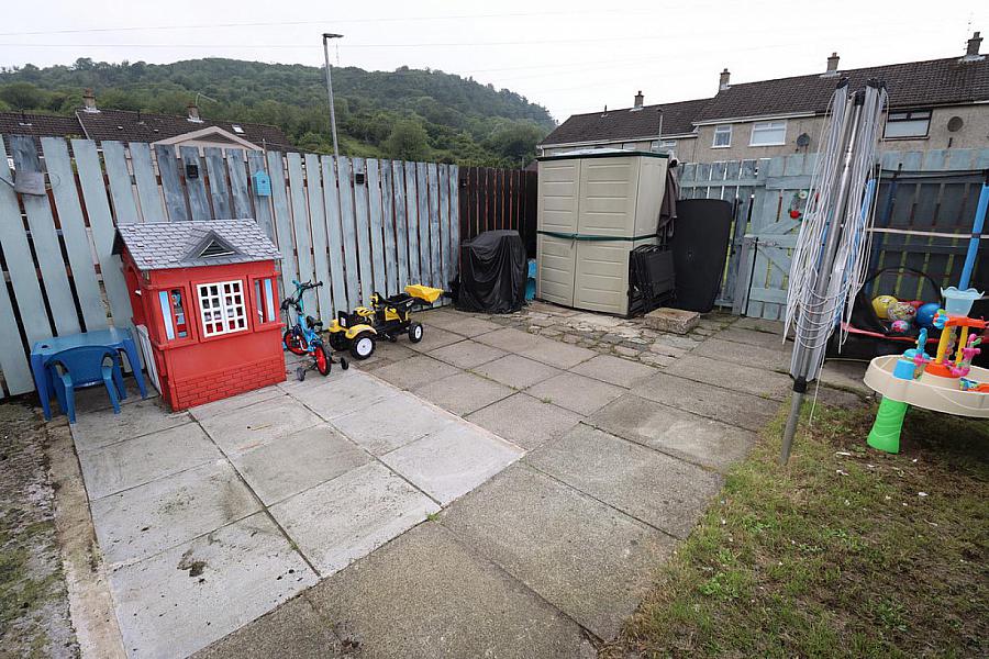 49 Tulleevin Walk