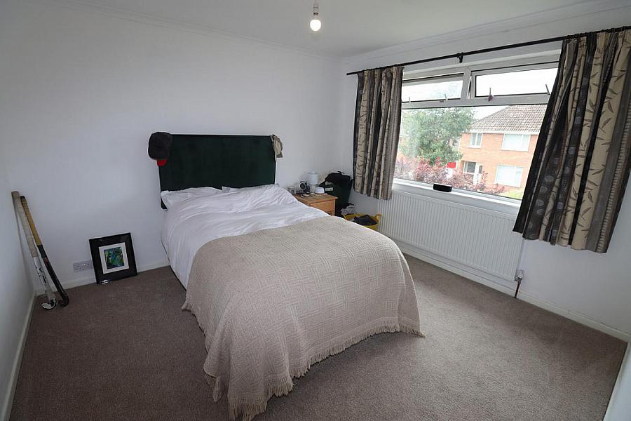 21 Twinburn Drive