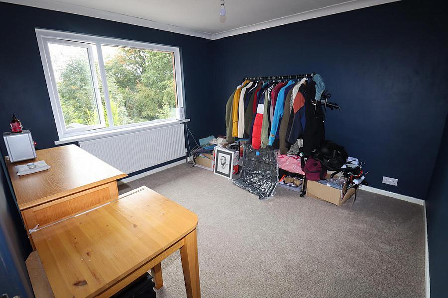 21 Twinburn Drive