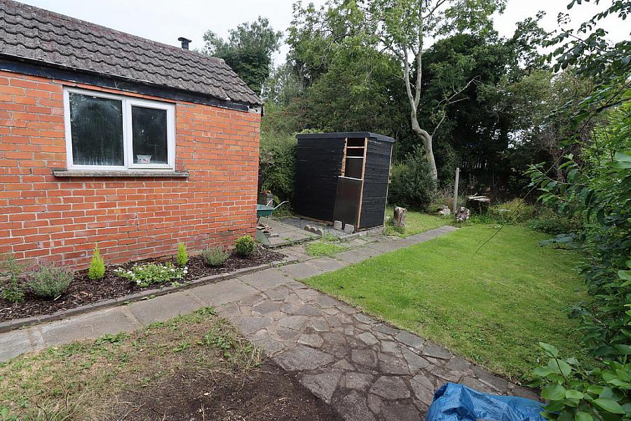 21 Twinburn Drive