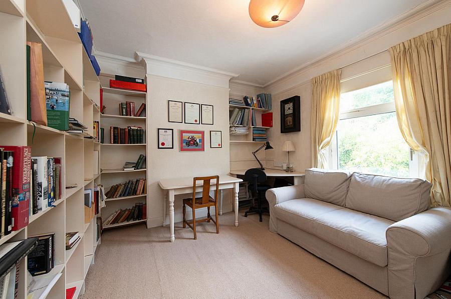 &quot;Benvista&quot;, 1 Lenamore Drive