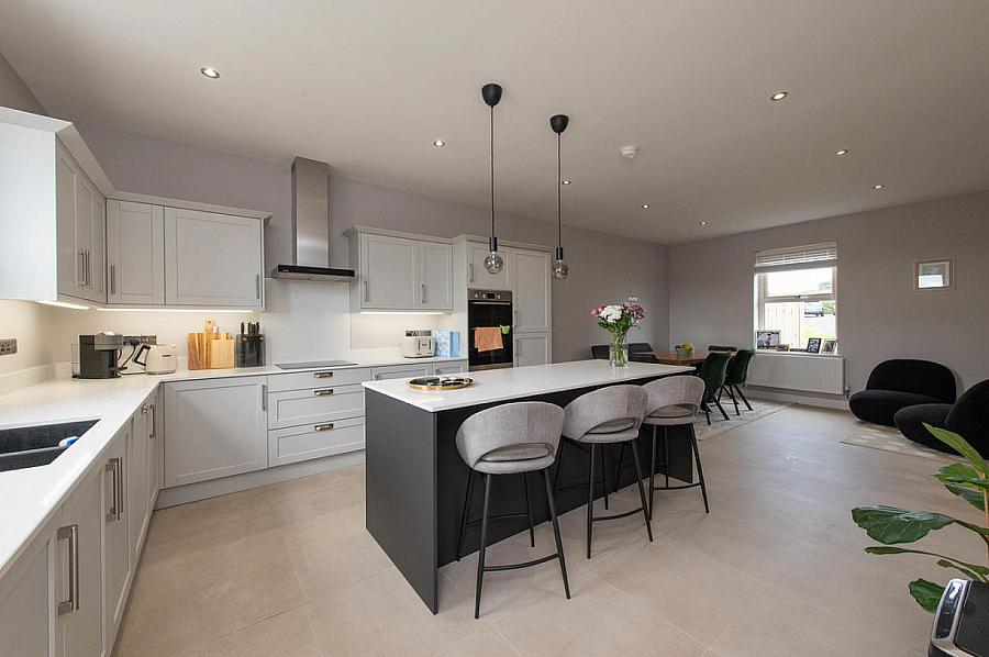 21 Craighill Manor
