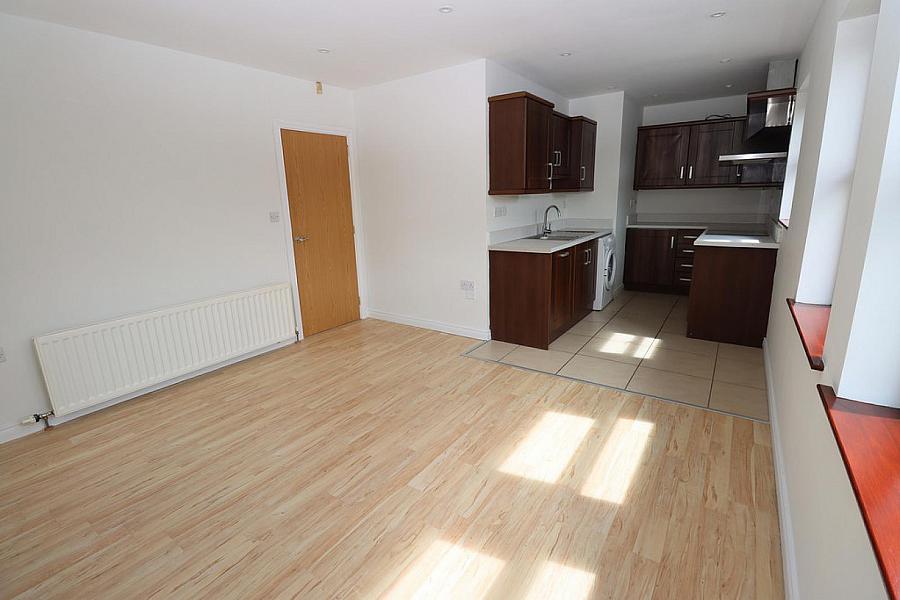 7 Aylesbury Avenue