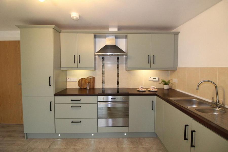 15 Corran Mews