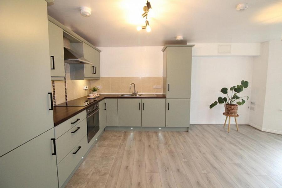 15 Corran Mews