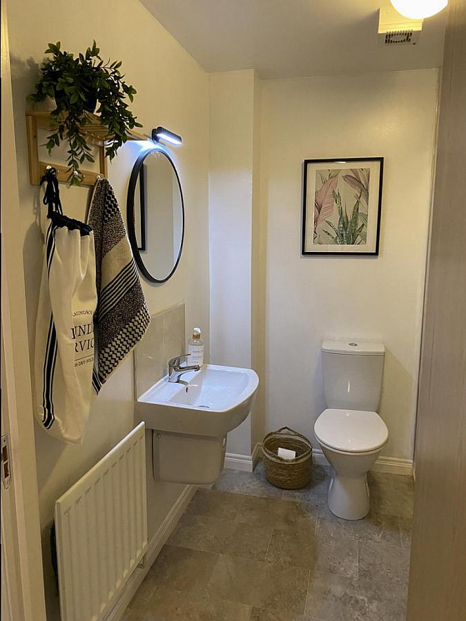 15 Corran Mews