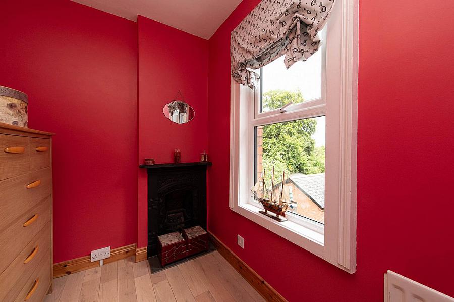 4 Waterloo Gardens
