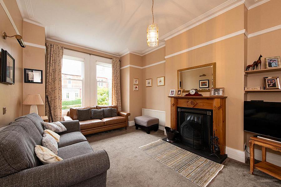 4 Waterloo Gardens