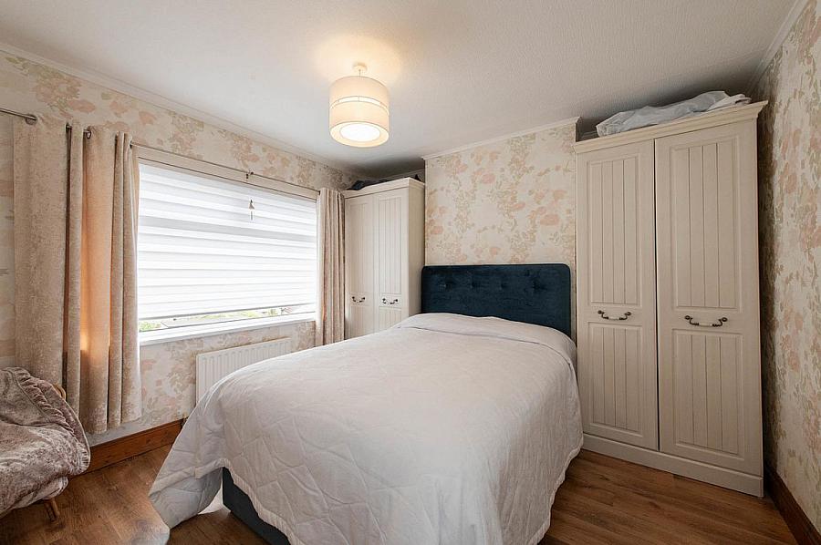23 Sarajac Crescent