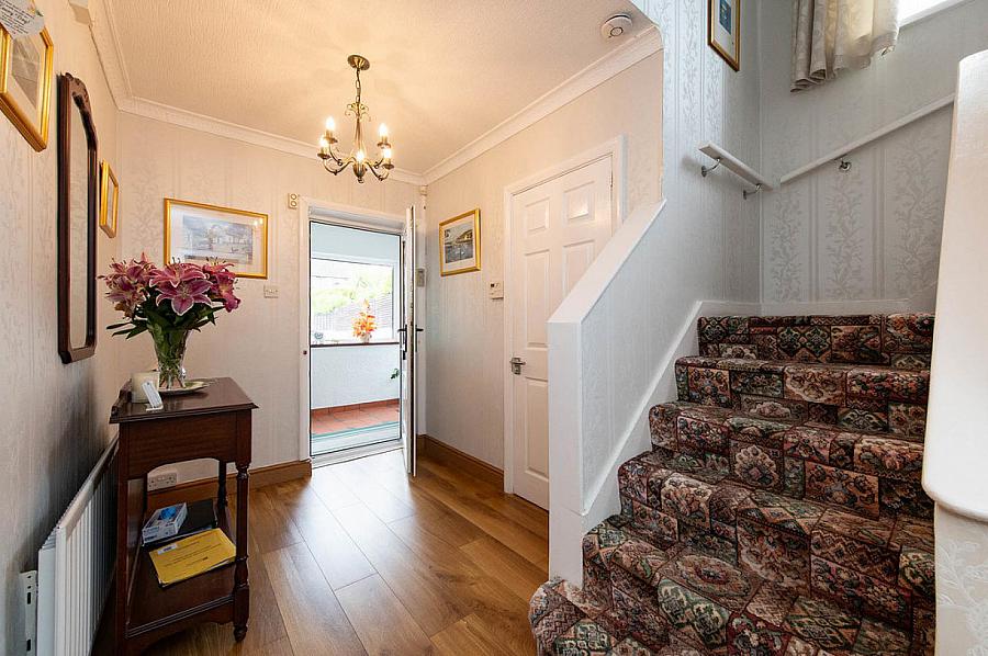 23 Sarajac Crescent