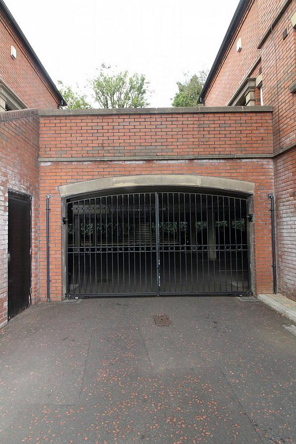 No.10, 99 Church Road