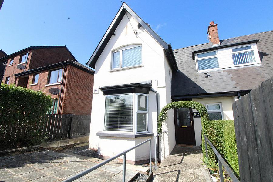 55 Longlands Road