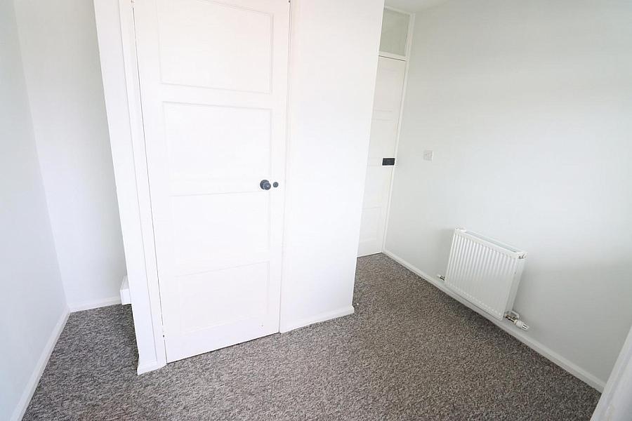 34c Abbots Cross